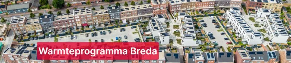 Luchtfoto van een duurzame woonwijk in Breda met zonnepanelen op daken, illustratie bij Warmteprogramma Breda